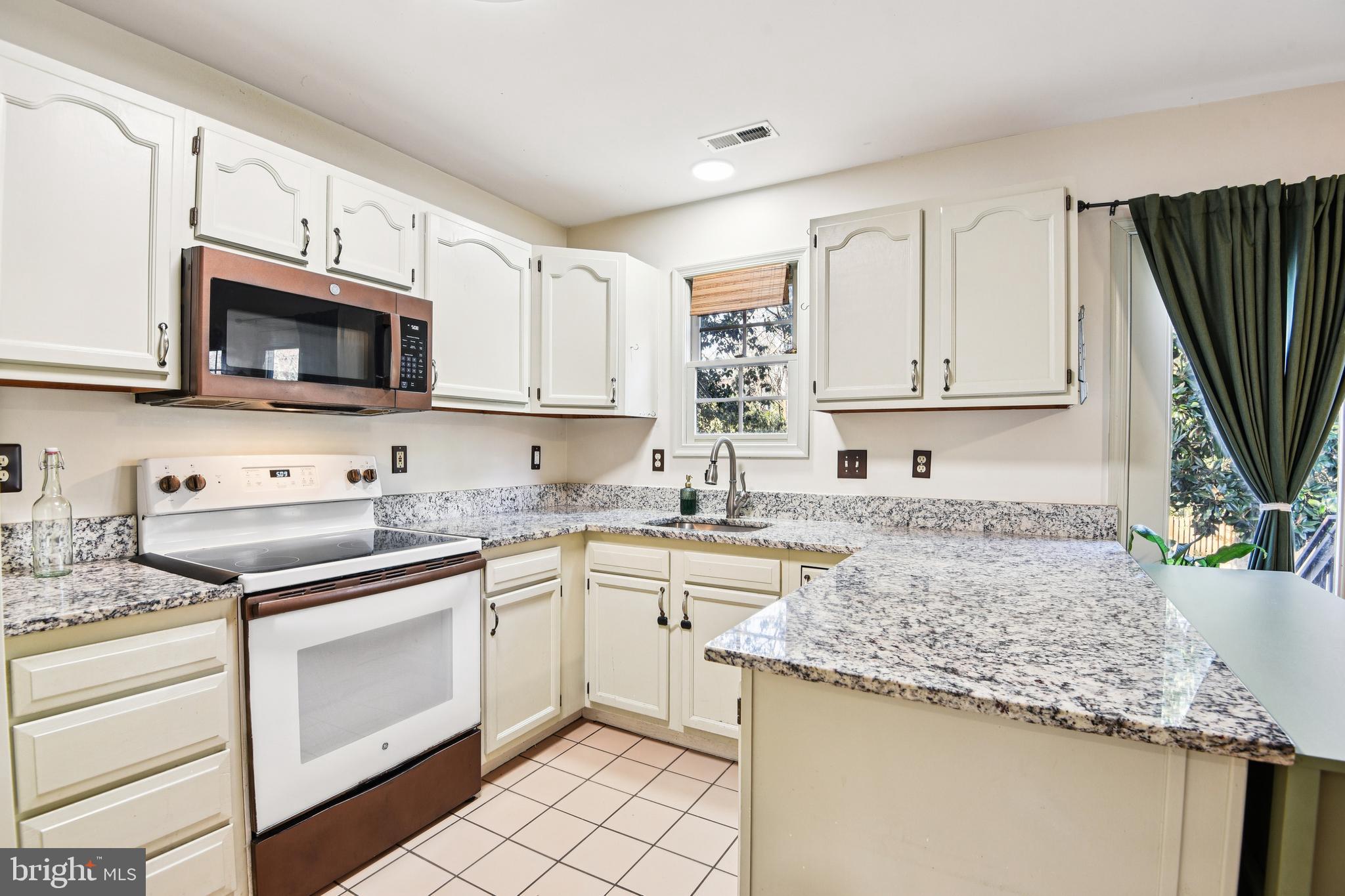 730 Rosedale Street Annapolis, MD 21401 - Photo 15 of 37 Kitchen