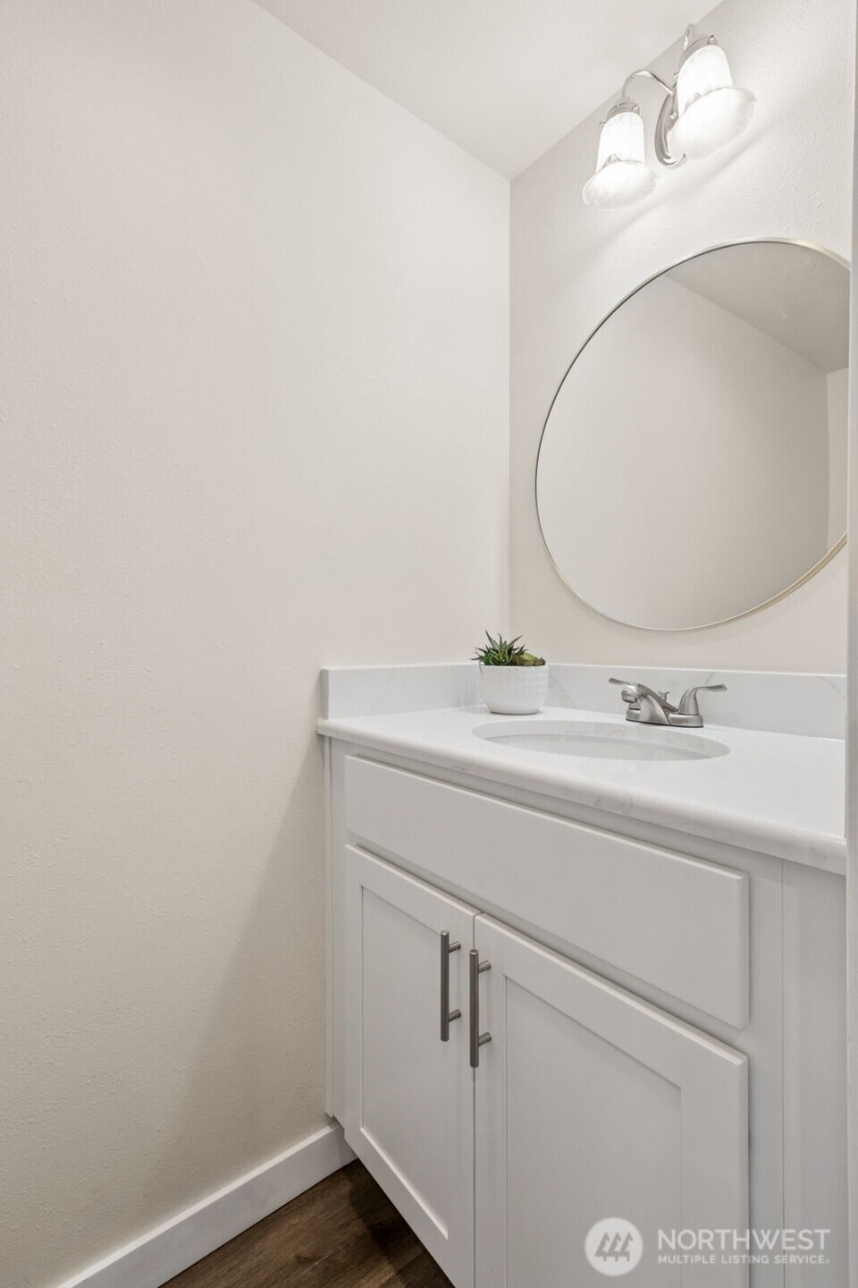 4808 Northeast Sunset Boulevard, Unit B105 Renton, WA 98059 - Photo 12 of 33