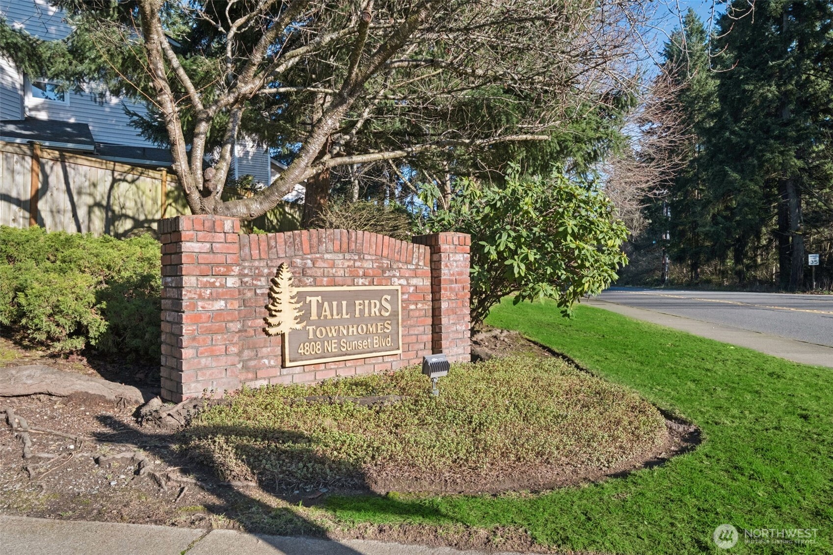 4808 Northeast Sunset Boulevard, Unit B105 Renton, WA 98059 - Photo 24 of 33