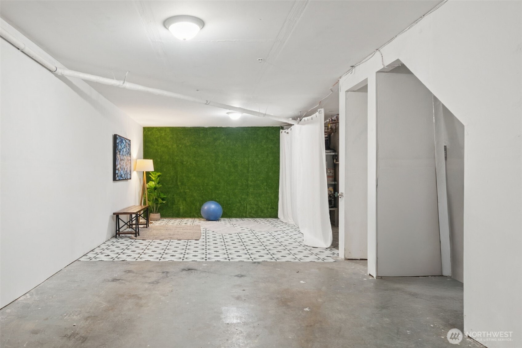 4808 Northeast Sunset Boulevard, Unit B105 Renton, WA 98059 - Photo 26 of 33