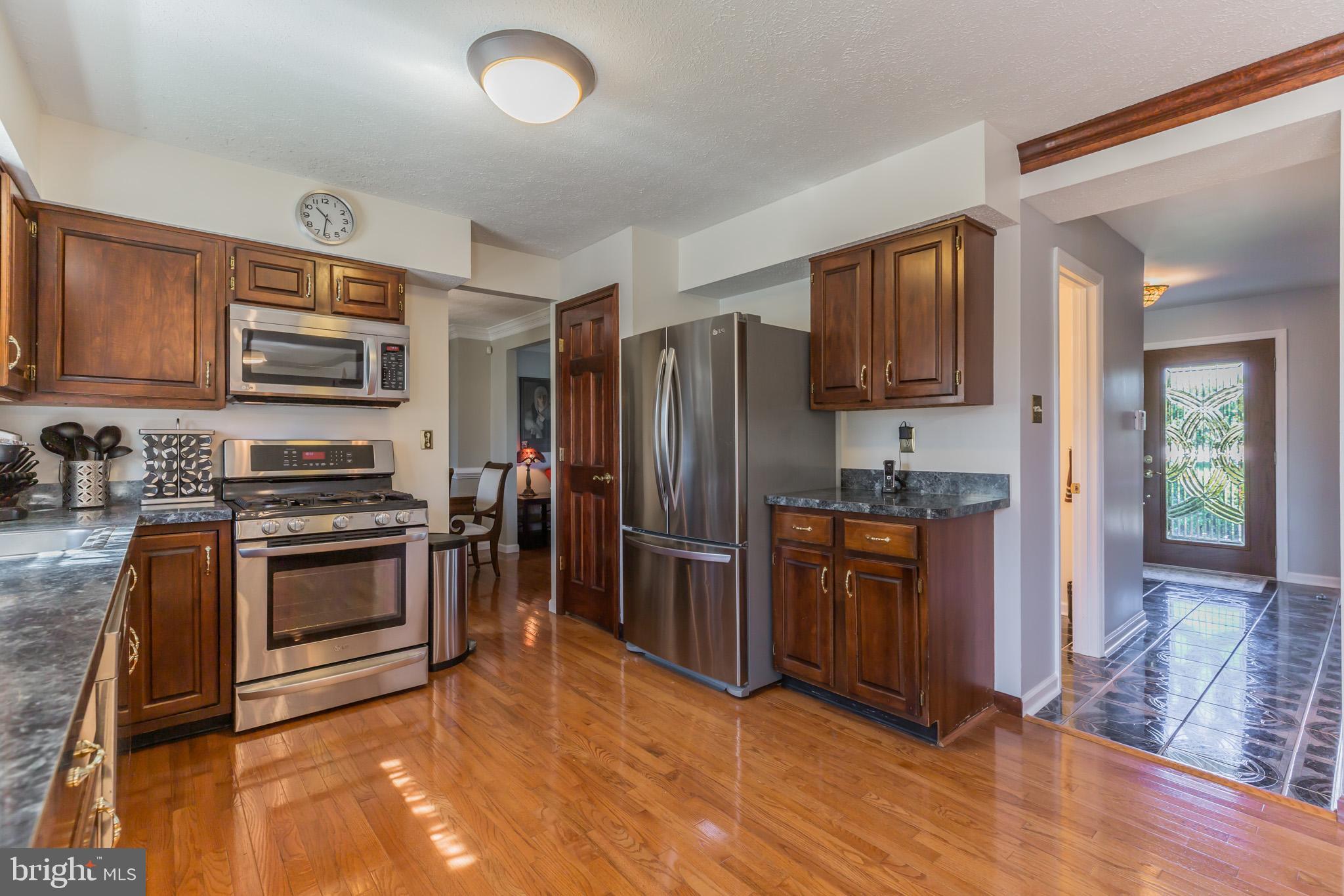 416 Aberdeen Road Williamstown, NJ 08094 - Photo 10 of 43