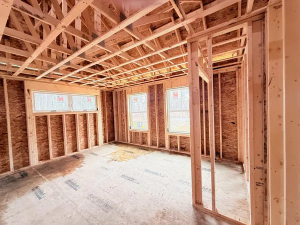 $899,900 | 4 Walker Drive, Unit 101, Saco, ME 04072