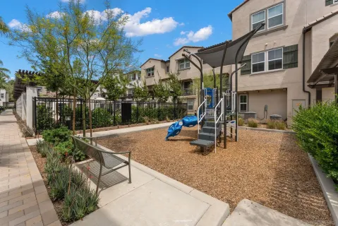 $765,000 | 427 Omega Glen, Escondido, CA 92025