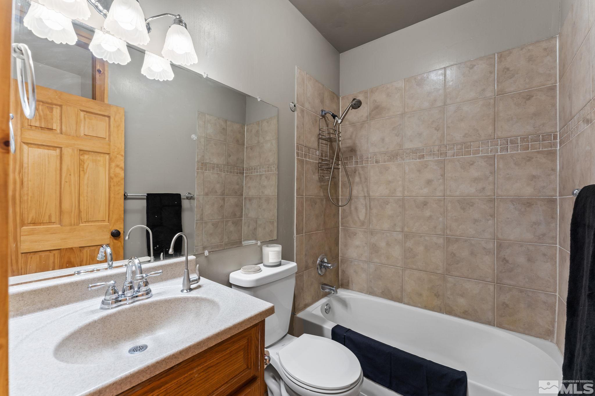 2381 Lousetown Road Reno, NV 89521 - Photo 19 of 35 Photo 19