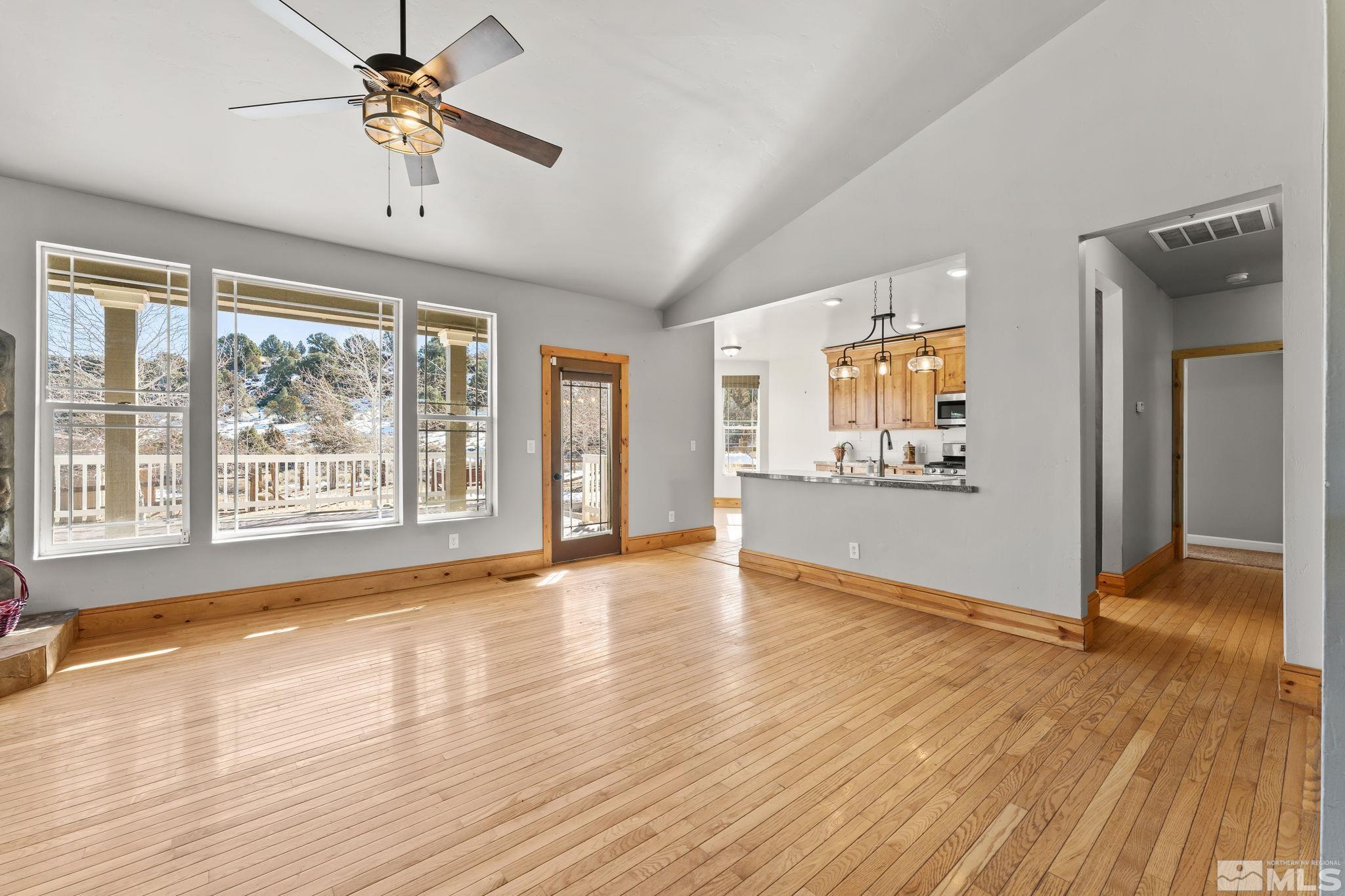 2381 Lousetown Road Reno, NV 89521 - Photo 5 of 35 Photo 5