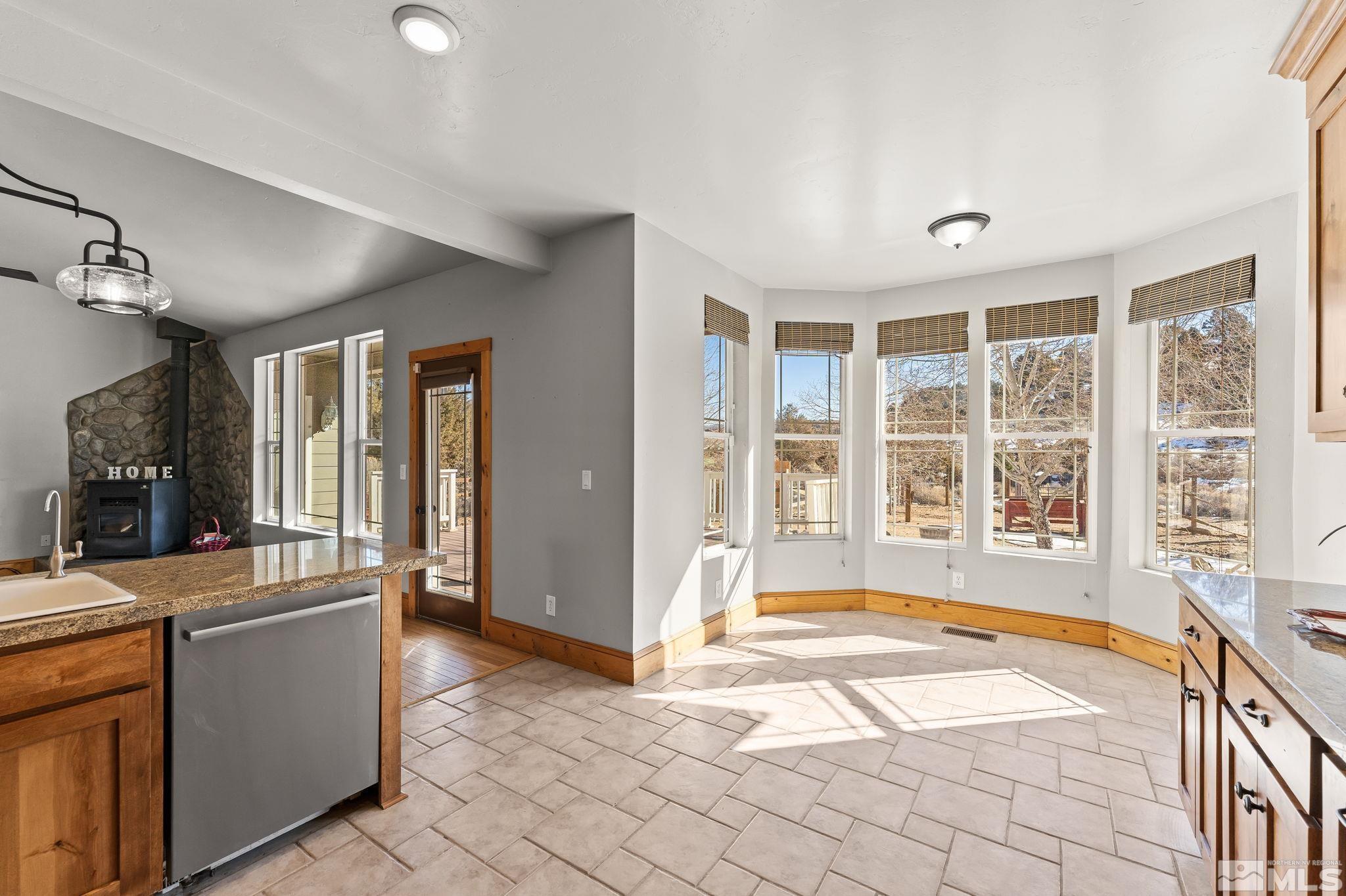 2381 Lousetown Road Reno, NV 89521 - Photo 9 of 35 Photo 9