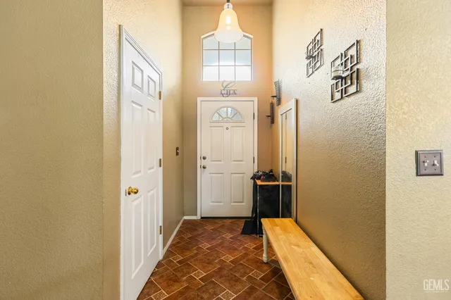 $370,000 | Undisclosed Address, Porterville, CA 93257