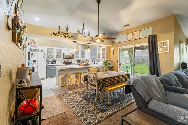 $370,000 | Undisclosed Address, Porterville, CA 93257