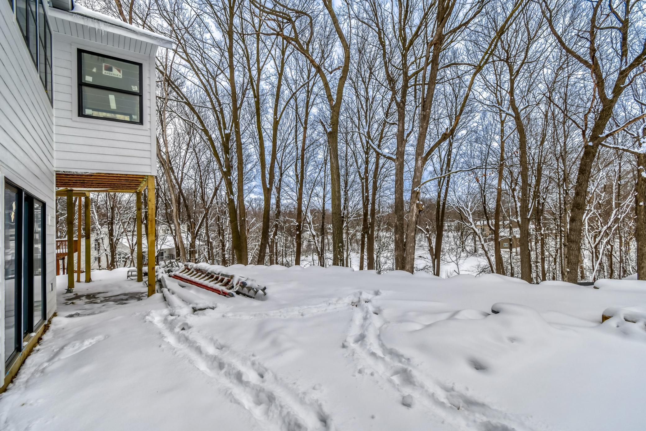 20381 Excelsior Boulevard Excelsior, MN 55331 - Photo 6 of 39