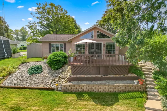 $399,900 | 658 Fair Drive, Bronson, MI 49028