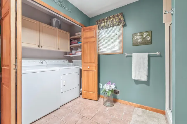 $399,900 | 658 Fair Drive, Bronson, MI 49028