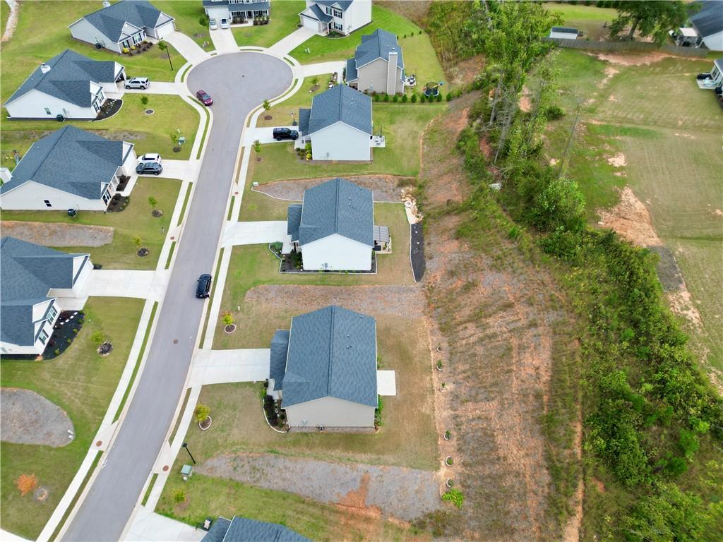 68 Suwannee Way Jefferson, GA 30549 - Photo 5 of 28 swimming pool view with sitting space