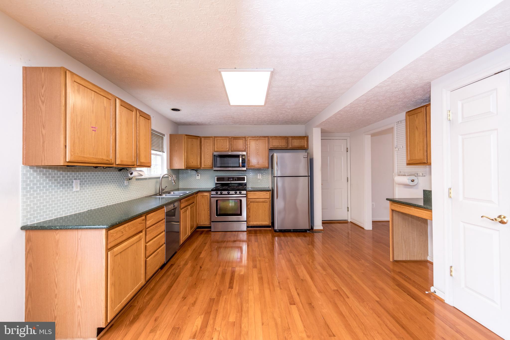 567 Beards Hill Road Aberdeen, MD 21001 - Photo 13 of 43 Kitchen with SS appliances