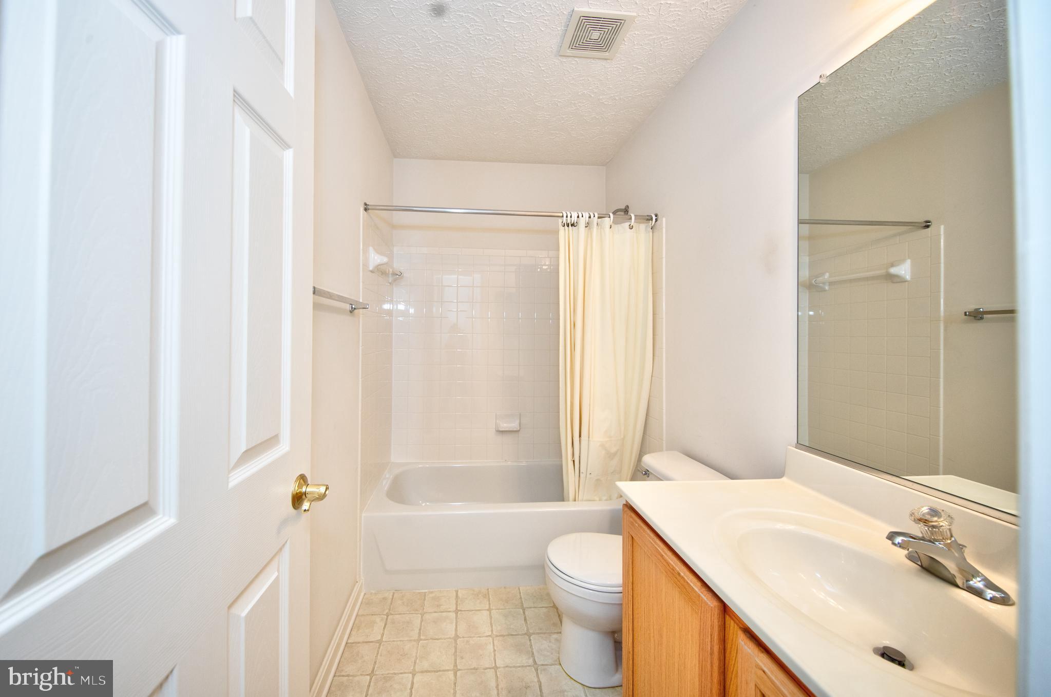 567 Beards Hill Road Aberdeen, MD 21001 - Photo 26 of 43 2nd full bathroom on upper level