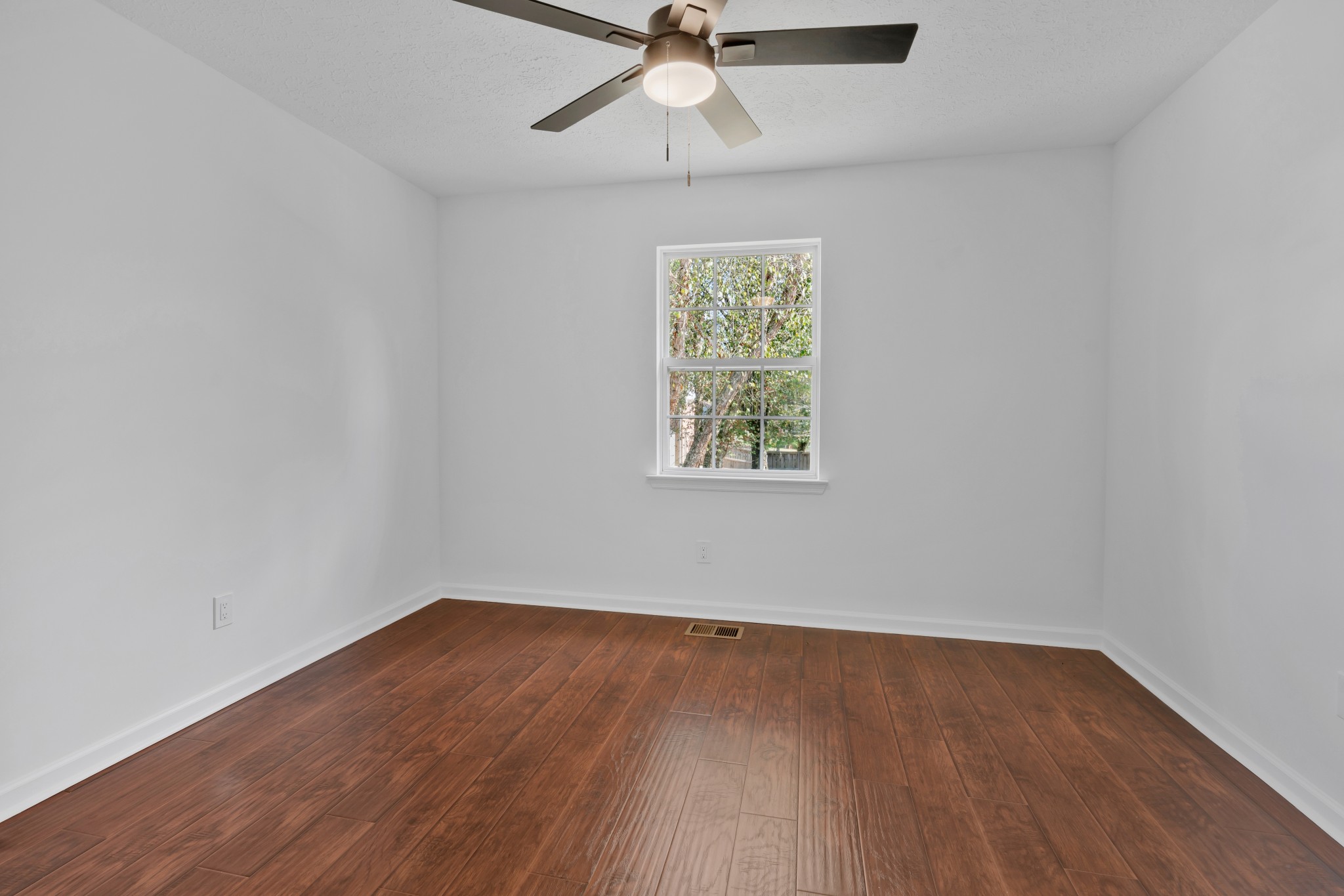 705 Pinehurst Point Mount Juliet, TN 37122 - Photo 19 of 42