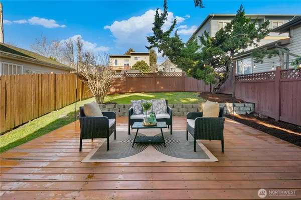 $729,950 | 1516 South Bennett Street, Seattle, WA 98108