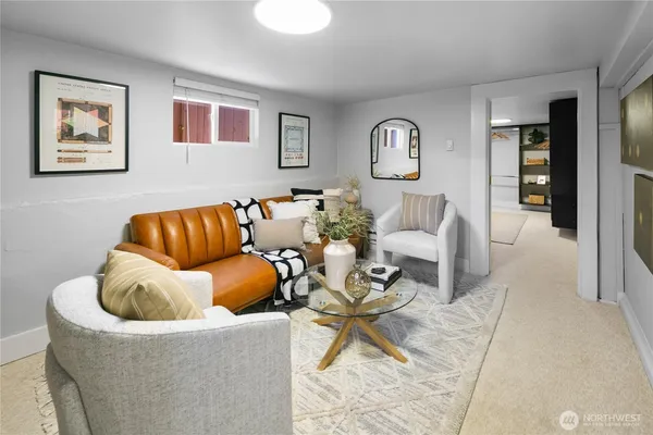 $729,950 | 1516 South Bennett Street, Seattle, WA 98108