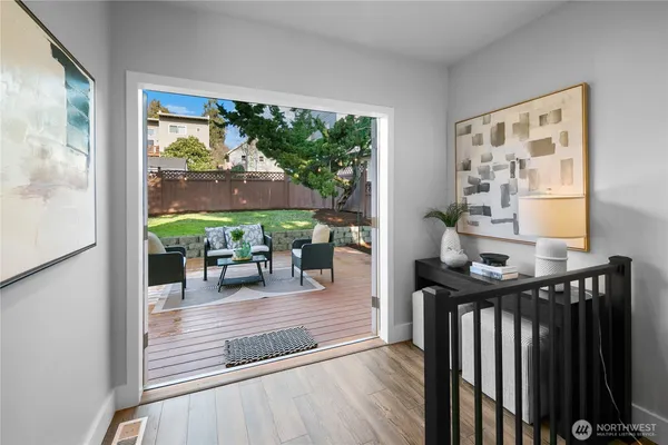 $729,950 | 1516 South Bennett Street, Seattle, WA 98108