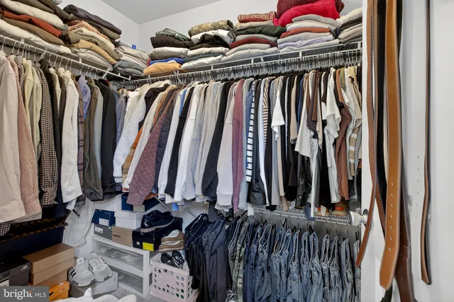 $370,000 | 1418 Brayden Drive, Marcus Hook, PA 19061