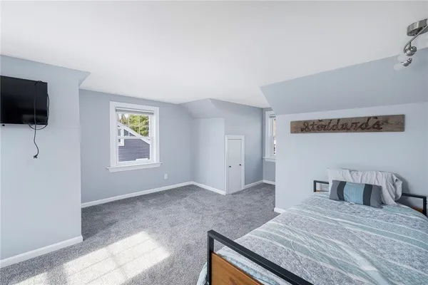 $920,000 | 26 Acres Of Pine Road, Coventry, RI 02816