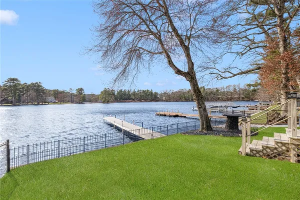 $920,000 | 26 Acres Of Pine Road, Coventry, RI 02816