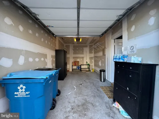 $635,000 | 42471 Magellan Square, Brambleton, VA 20148