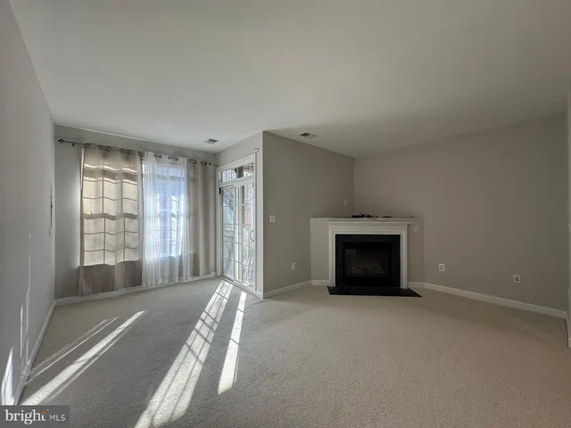 $635,000 | 42471 Magellan Square, Brambleton, VA 20148