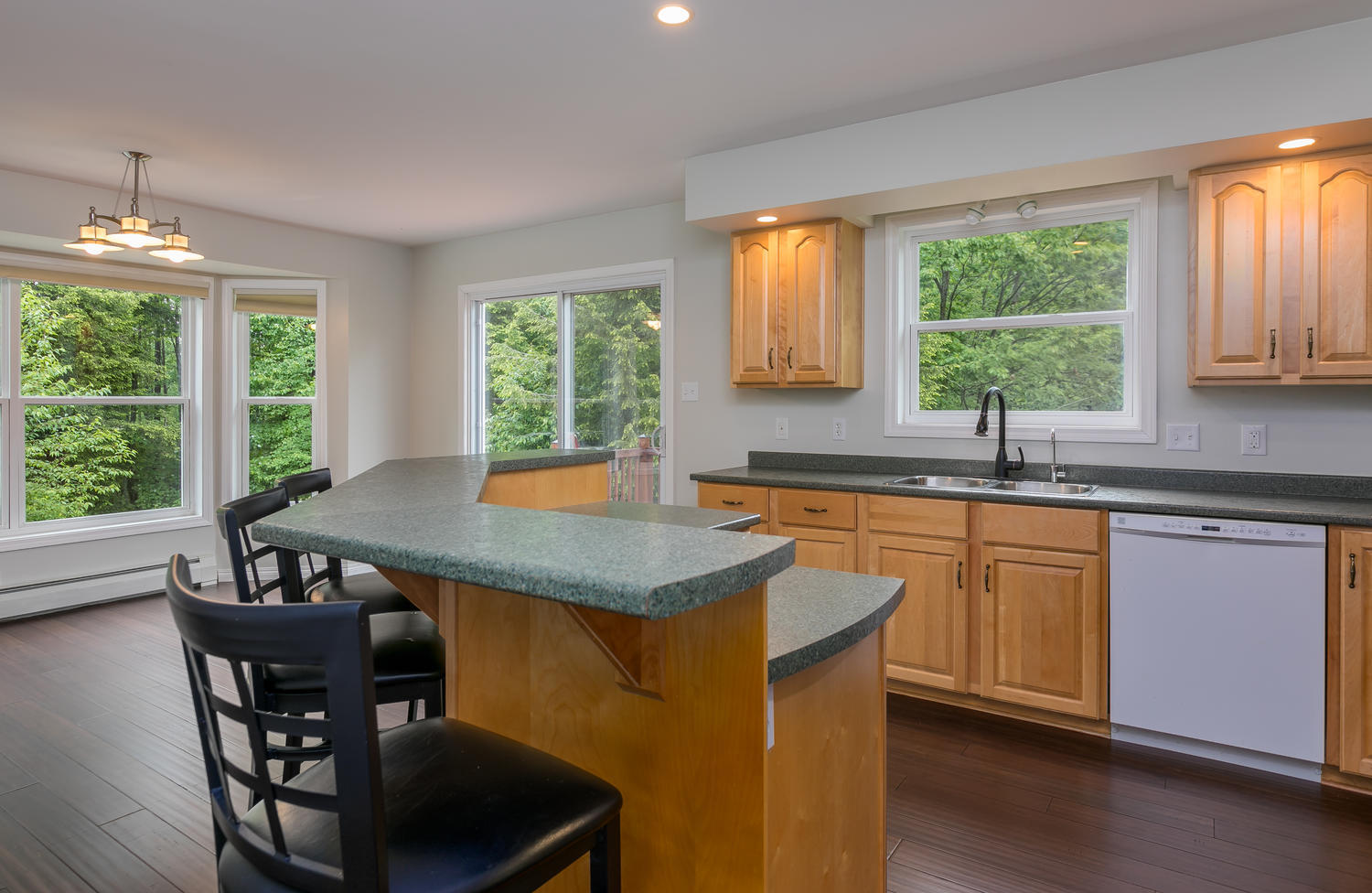 300 Old Orchard Road Buxton, ME 04093 - Photo 15 of 39 Kitchen