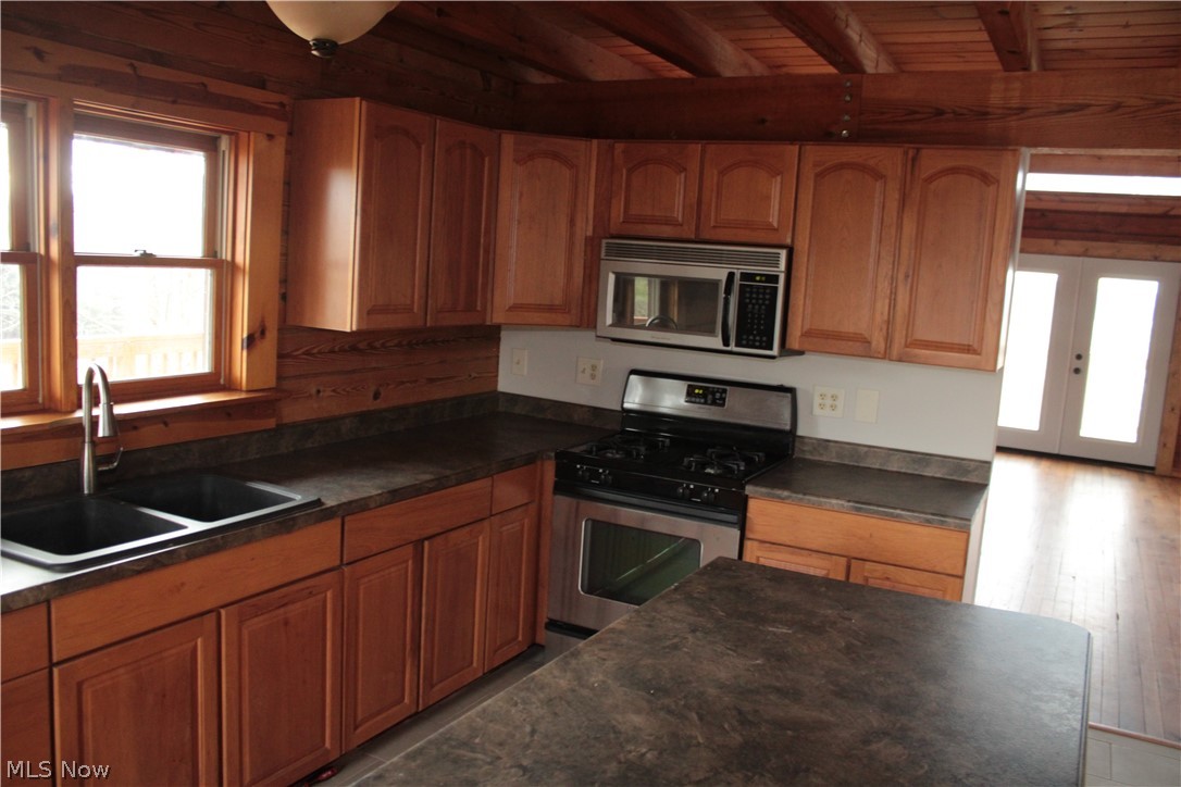 170 Fred Smith Road New Matamoras, OH 45767 - Photo 13 of 32