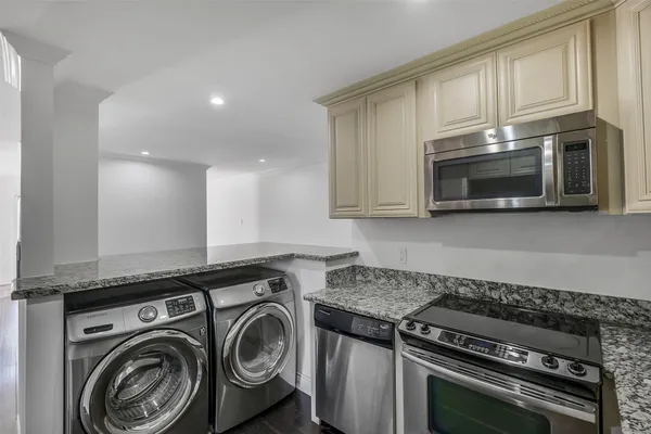 $1,400 | 2333 Bering Drive, Unit 334, Houston, TX 77057