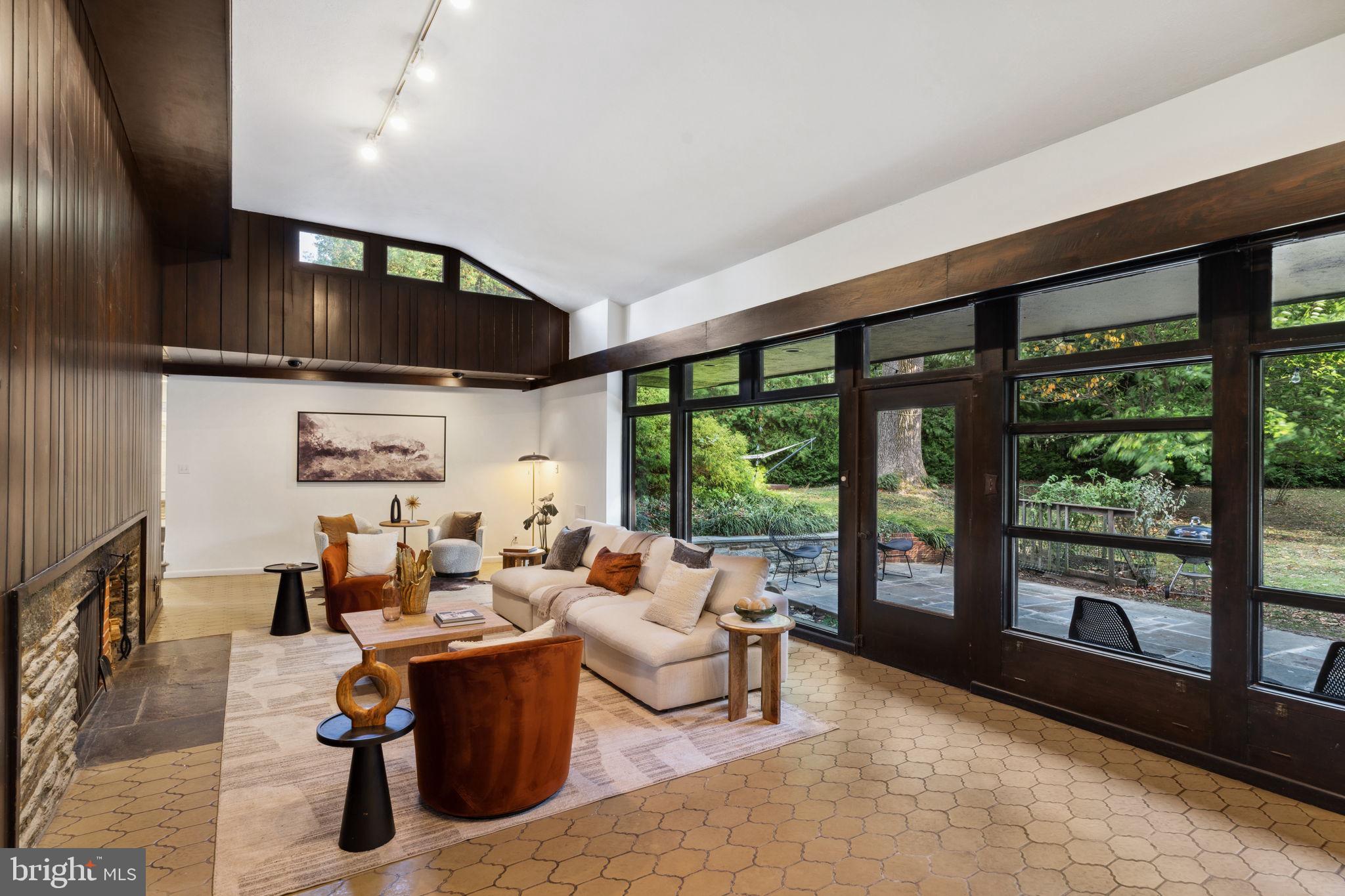 250 East Waverly Road Wyncote, PA 19095 - Photo 18 of 90