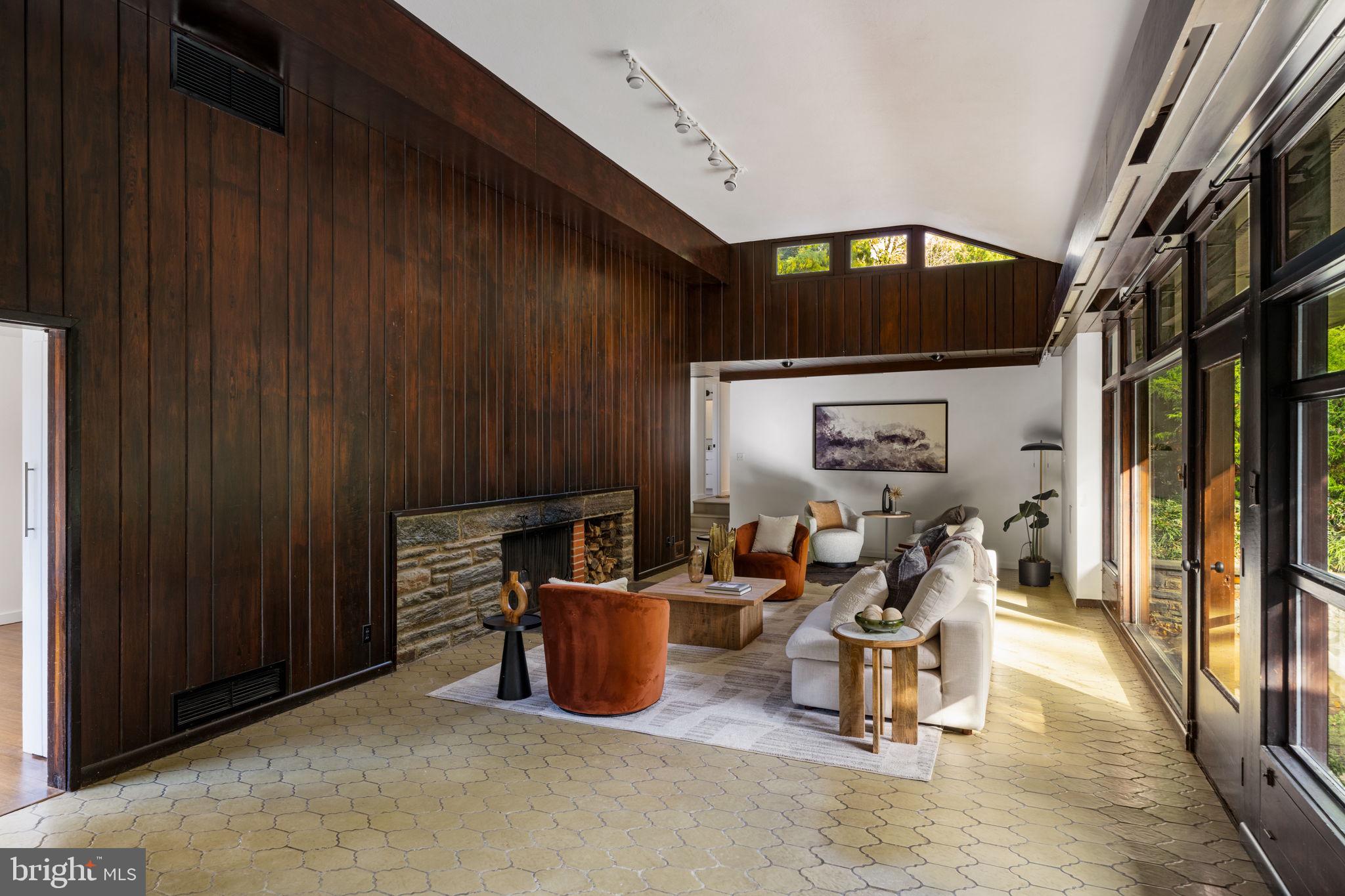 250 East Waverly Road Wyncote, PA 19095 - Photo 23 of 90