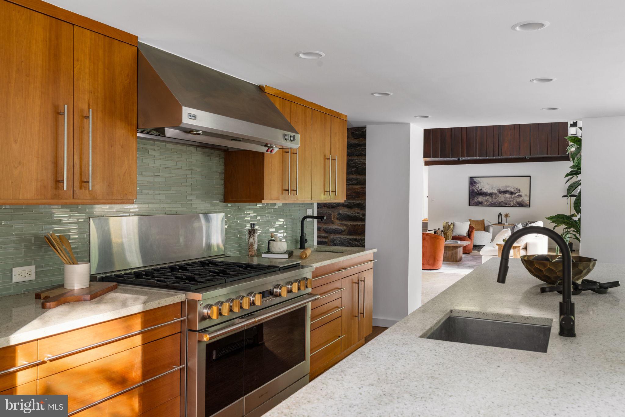 250 East Waverly Road Wyncote, PA 19095 - Photo 33 of 90