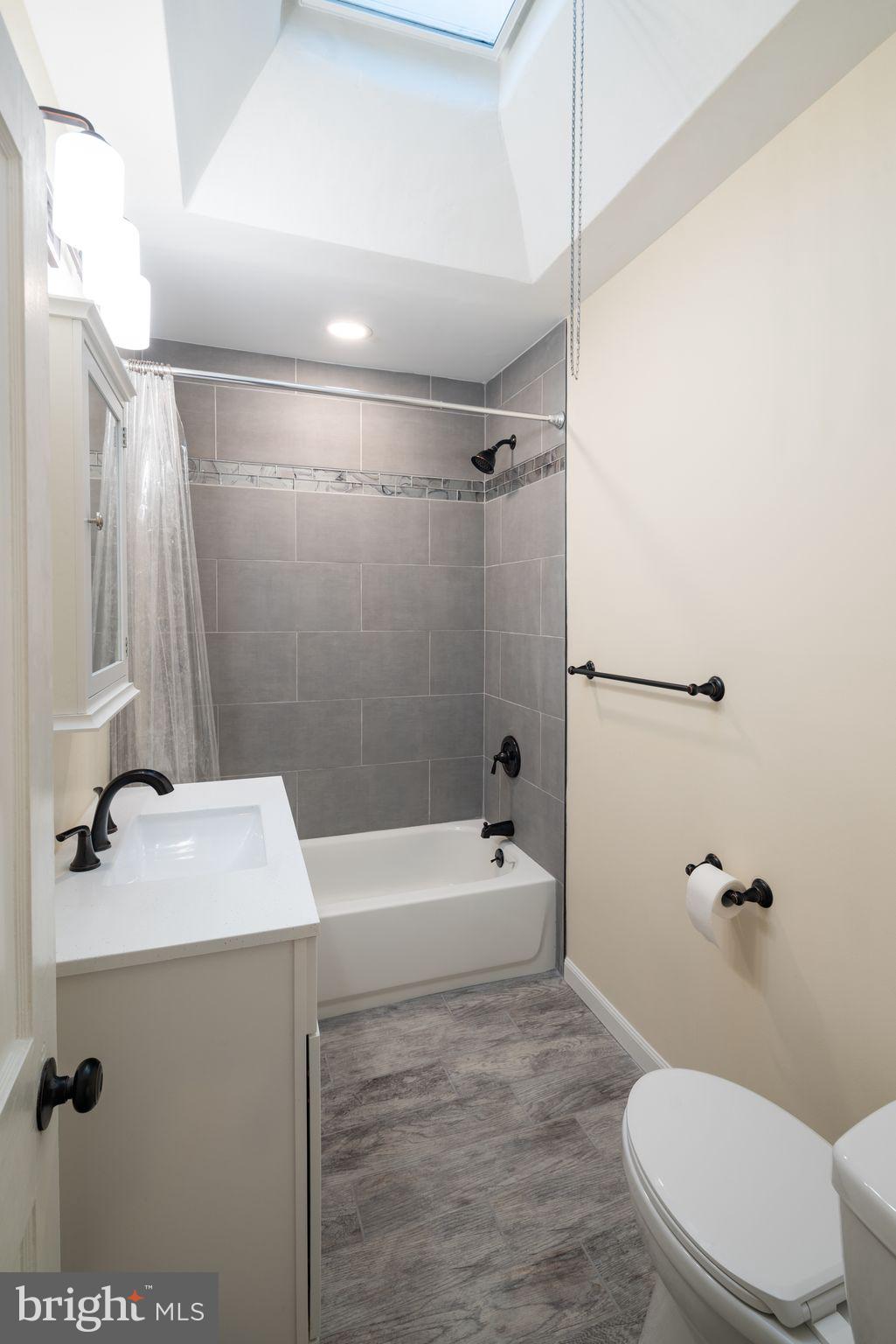 146 Normandy Road Upper Darby, PA 19082 - Photo 15 of 23