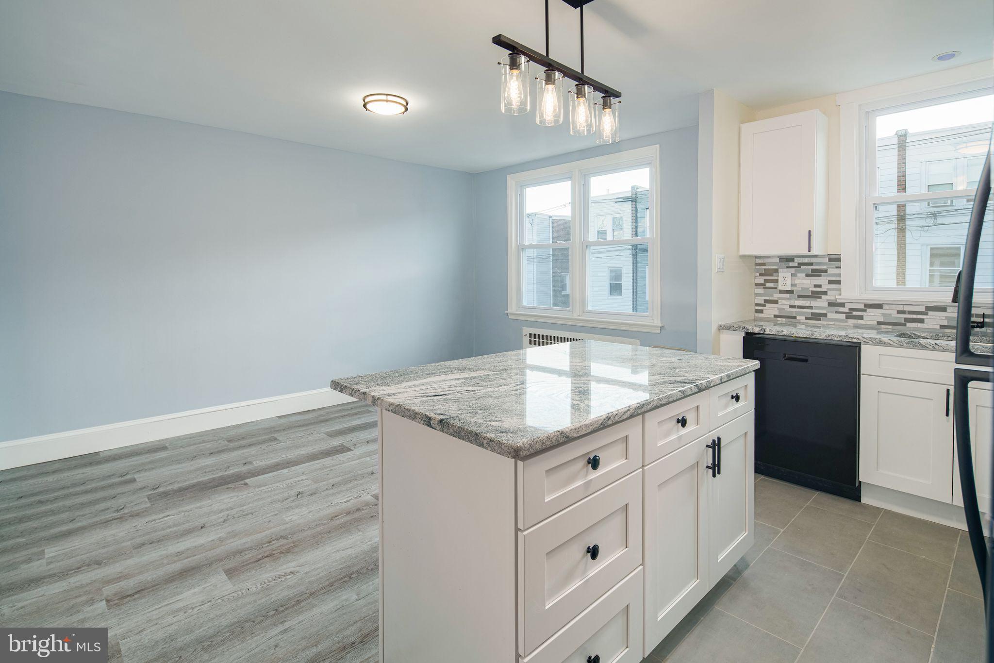 146 Normandy Road Upper Darby, PA 19082 - Photo 8 of 23