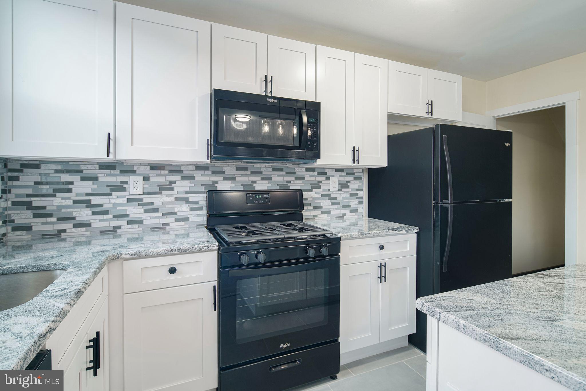 146 Normandy Road Upper Darby, PA 19082 - Photo 10 of 23