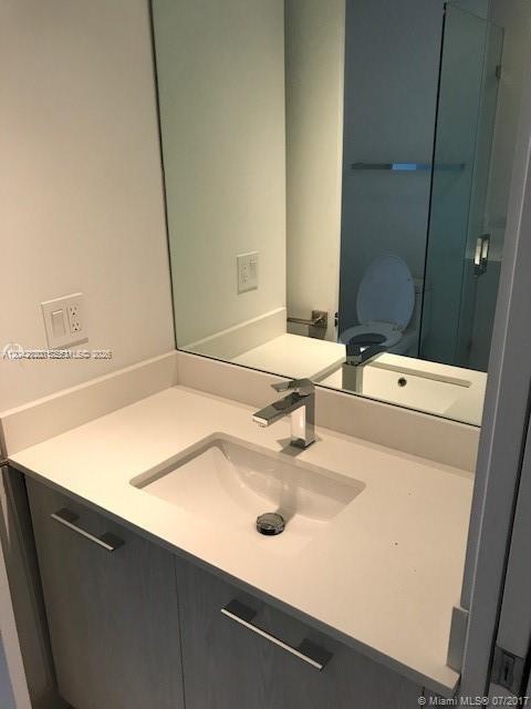 55 Southwest 9th Street, Unit 2103 Miami, FL 33130 - Photo 15 of 30