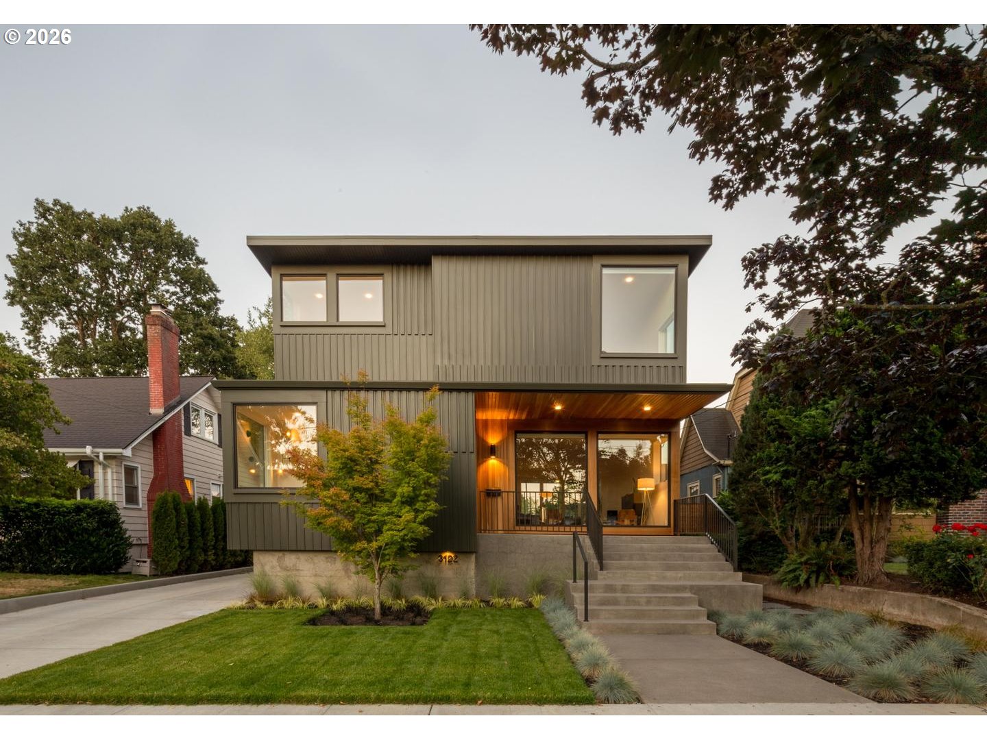 3122 Northeast 44th Avenue Portland, OR 97213 - Photo 2 of 48