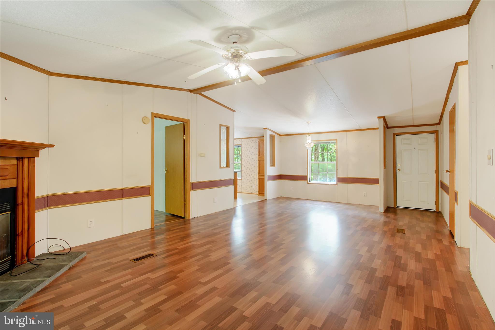13340 Mentzer Gap Road Waynesboro, PA 17268 - Photo 5 of 32