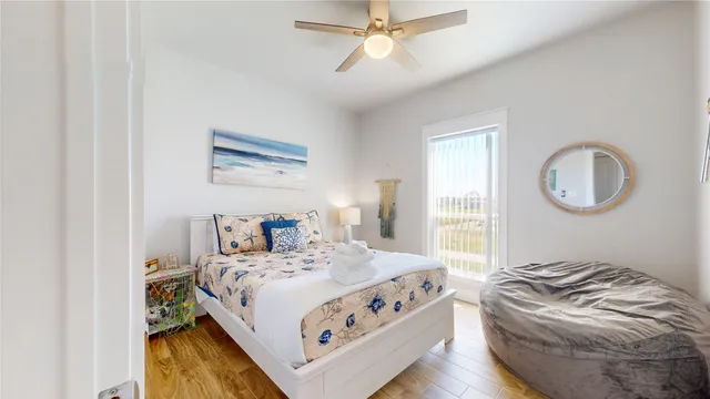 $499,000 | 957 Alberdie Drive, Crystal Beach, TX 77650