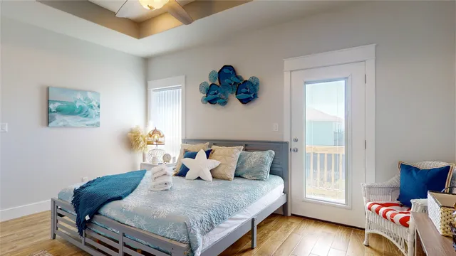 $499,000 | 957 Alberdie Drive, Crystal Beach, TX 77650