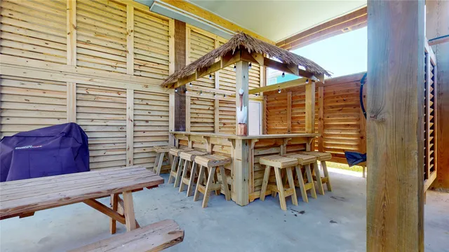 $499,000 | 957 Alberdie Drive, Crystal Beach, TX 77650