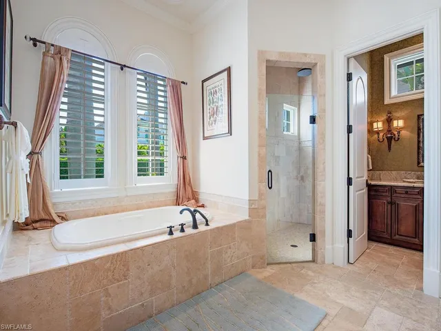 $7,995,000 | 155 20th Avenue South, Naples, FL 34102