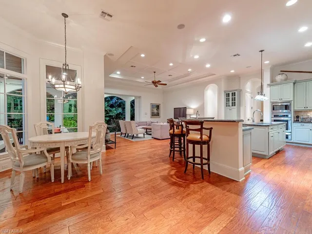 $7,995,000 | 155 20th Avenue South, Naples, FL 34102