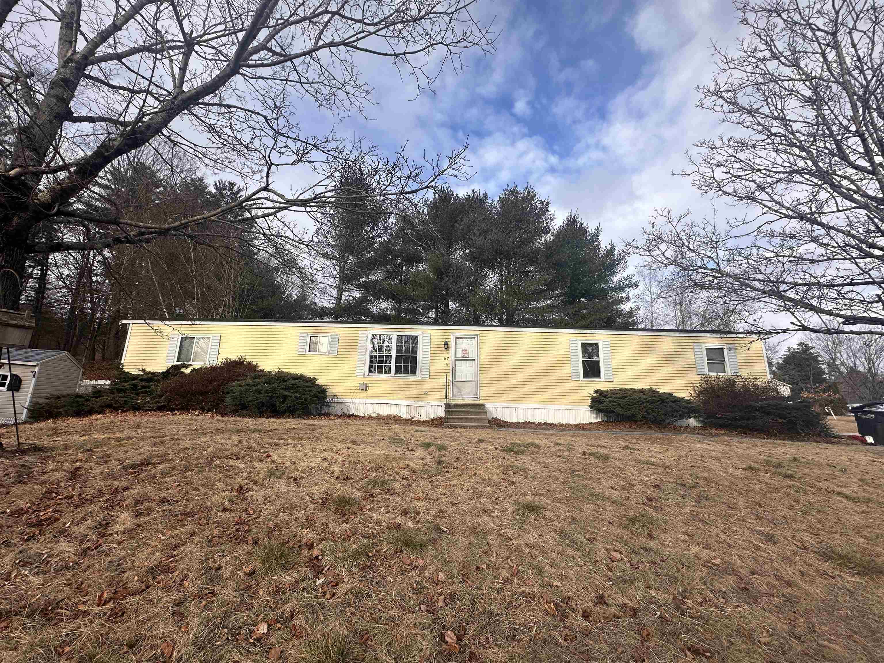 26 Melendy Road, Unit 87 Milford, NH 03055 - Photo 2 of 3 Gallery Image 2