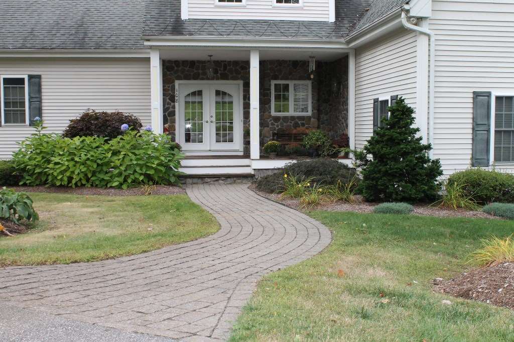 108 Winona Road Meredith, NH 03253 - Photo 33 of 40