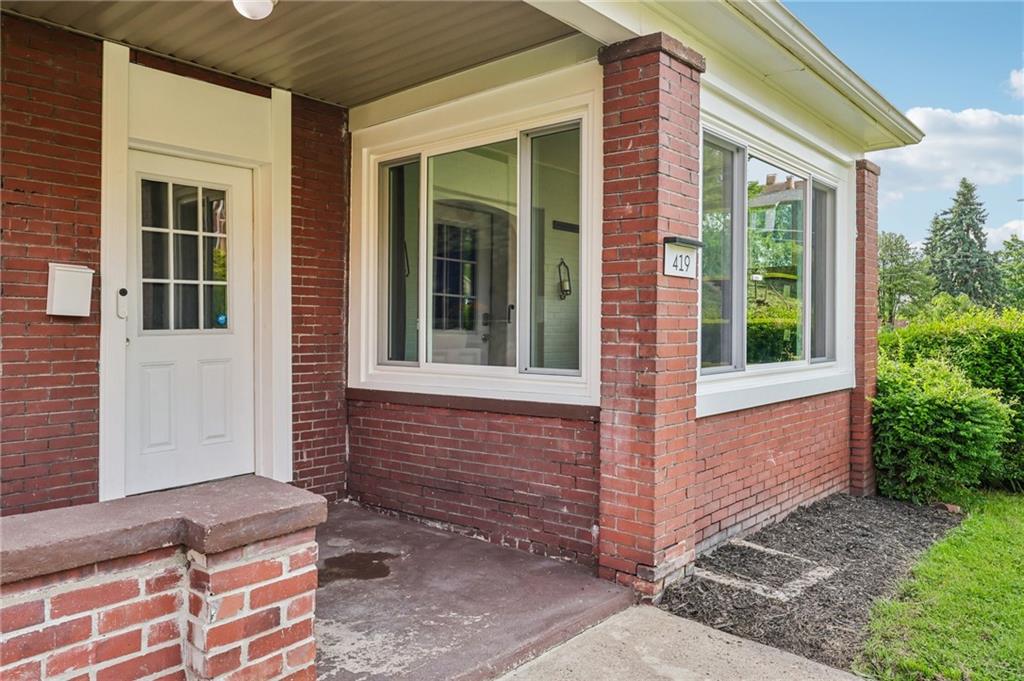 419 Elm Road Ambridge, PA 15003 - Photo 4 of 49
