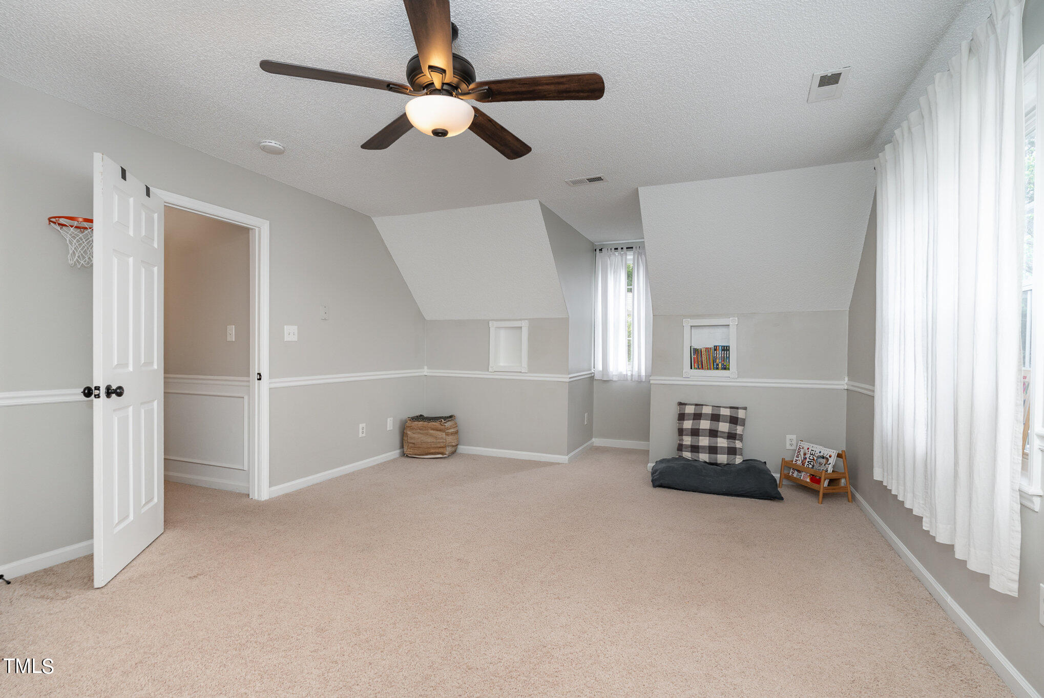 6911 Coventry Ridge Road Raleigh, NC 27616 - Photo 31 of 36 Large Flex Space Upstairs