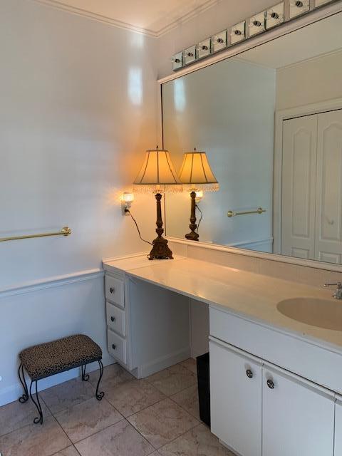 350 Old Greene Road Lewiston, ME 04240 - Photo 19 of 37 Bath room