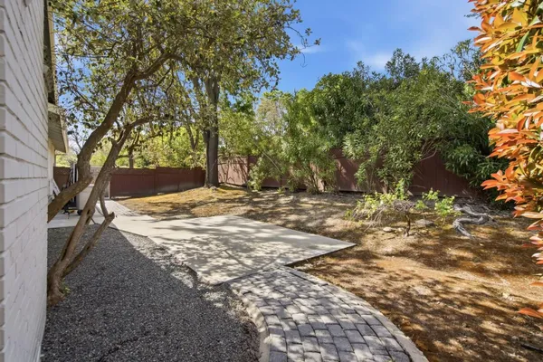 $4,395,000 | 14278 Amherst Court, Los Altos Hills, CA 94022